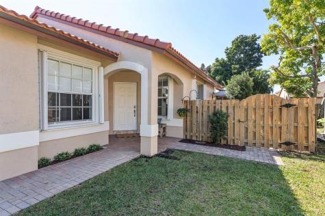 4078 NW 61st Terrace Coral Springs FL 33067
