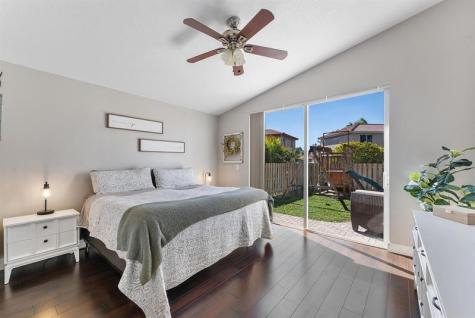 4078 NW 61st Terrace Coral Springs FL 33067
