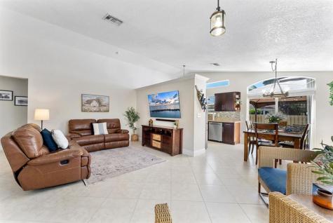 4078 NW 61st Terrace Coral Springs FL 33067