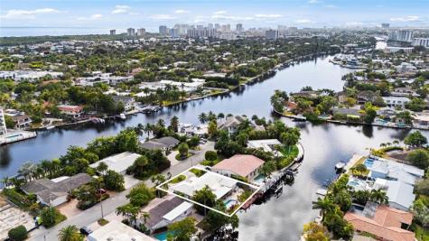 1735 NE 23rd Avenue Fort Lauderdale FL 33305