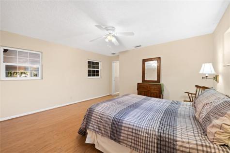 1735 NE 23rd Avenue Fort Lauderdale FL 33305