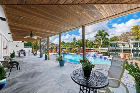 1735 NE 23rd Avenue Fort Lauderdale FL 33305
