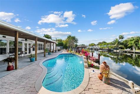 1735 NE 23rd Avenue Fort Lauderdale FL 33305