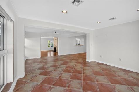 2317 NE 12th Street Fort Lauderdale FL 33304