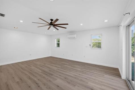 2317 NE 12th Street Fort Lauderdale FL 33304