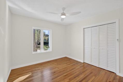 2317 NE 12th Street Fort Lauderdale FL 33304