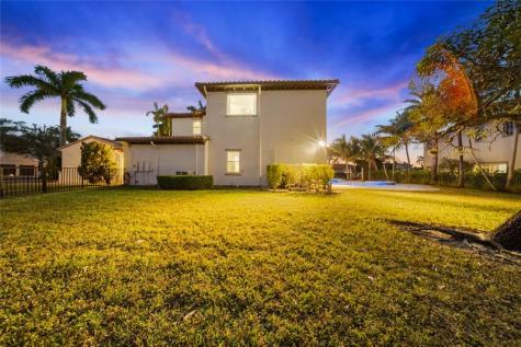 11169 NW 77th Place Parkland FL 33076