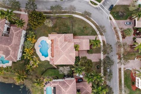 11169 NW 77th Place Parkland FL 33076