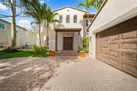 11169 NW 77th Place Parkland FL 33076