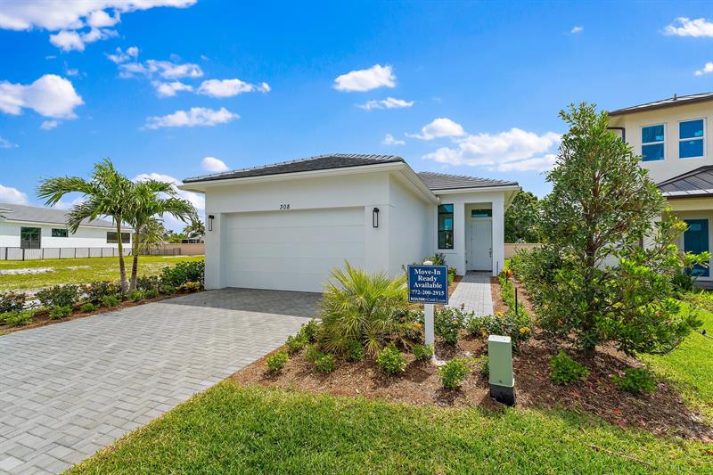 308 SE Via Sangro Port St Lucie FL 34952
