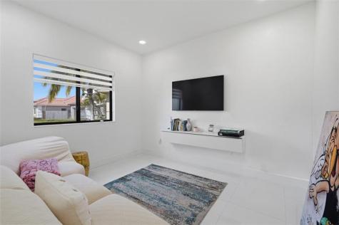 4429 SW 165th Court Miami FL 33185