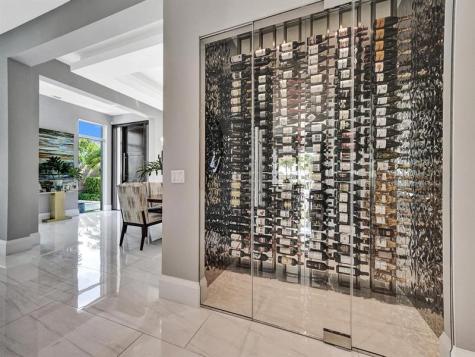 2401 NE 37th Drive Fort Lauderdale FL 33308