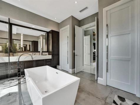 2401 NE 37th Drive Fort Lauderdale FL 33308