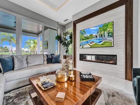 2401 NE 37th Drive Fort Lauderdale FL 33308