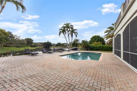 7256 NW 116th Lane Parkland FL 33076