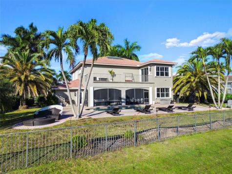 7256 NW 116th Lane Parkland FL 33076