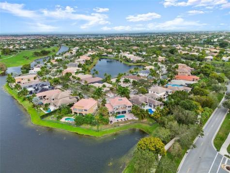 7256 NW 116th Lane Parkland FL 33076
