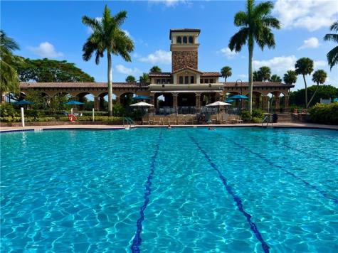 7256 NW 116th Lane Parkland FL 33076