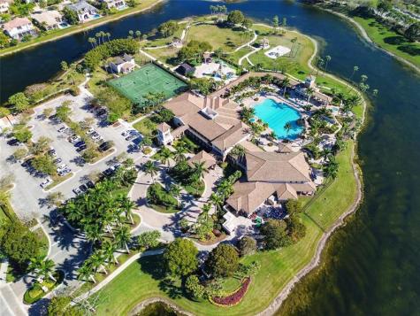 7256 NW 116th Lane Parkland FL 33076