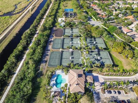 7256 NW 116th Lane Parkland FL 33076