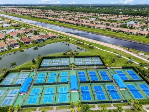 11989 SW Vano Way Port St Lucie FL 34987