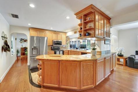 10402 NW 5th Manor Plantation FL 33324