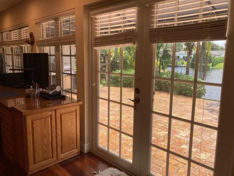 10402 NW 5th Manor Plantation FL 33324