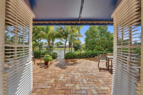 10402 NW 5th Manor Plantation FL 33324