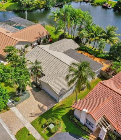 10402 NW 5th Manor Plantation FL 33324