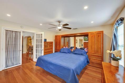 10402 NW 5th Manor Plantation FL 33324