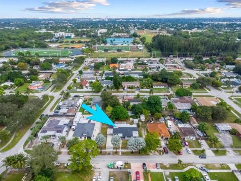 16011 NW 38th Court Opa-Locka FL 33054
