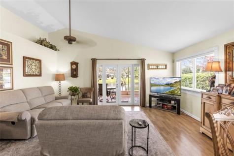 2933 Myrtle Oak Circle Davie FL 33328
