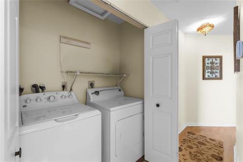 2933 Myrtle Oak Circle Davie FL 33328