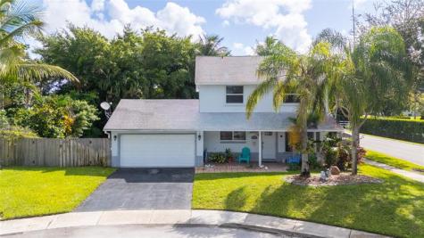 4770 SW 57th Terrace Davie FL 33314