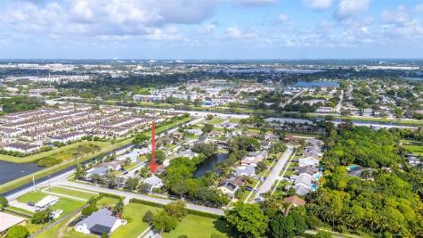 4770 SW 57th Terrace Davie FL 33314