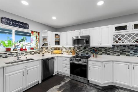 4770 SW 57th Terrace Davie FL 33314