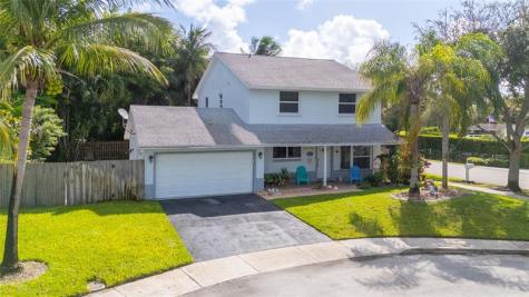 4770 SW 57th Terrace Davie FL 33314