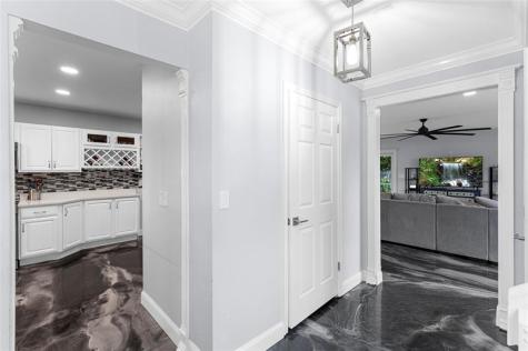 4770 SW 57th Terrace Davie FL 33314