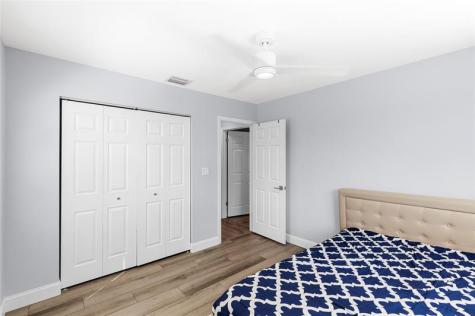 4770 SW 57th Terrace Davie FL 33314