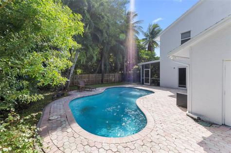 4770 SW 57th Terrace Davie FL 33314