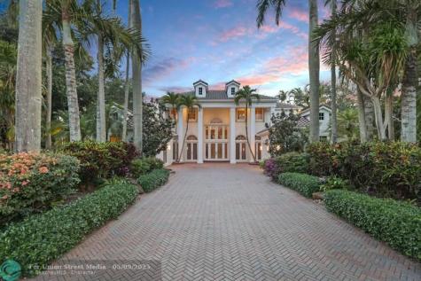 2753 W Stonebrook Circle Davie FL 33330