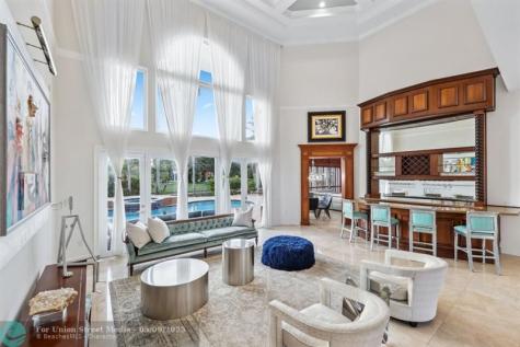 2753 W Stonebrook Circle Davie FL 33330