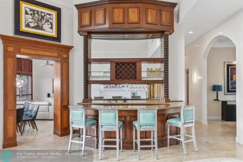 2753 W Stonebrook Circle Davie FL 33330