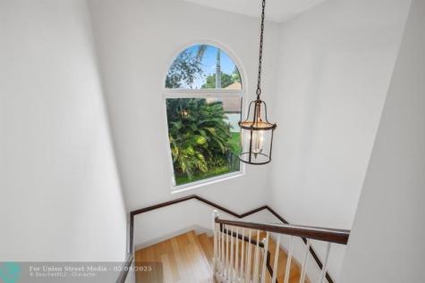 2753 W Stonebrook Circle Davie FL 33330