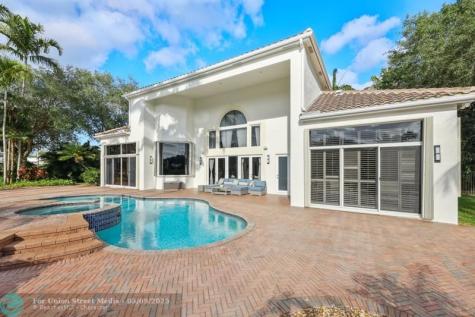 2753 W Stonebrook Circle Davie FL 33330