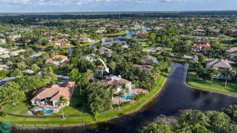 2753 W Stonebrook Circle Davie FL 33330