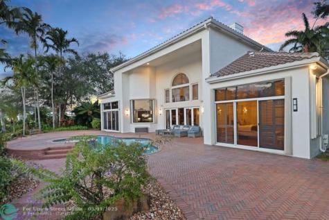 2753 W Stonebrook Circle Davie FL 33330