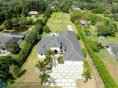 5941 SW 185th Way Southwest Ranches FL 33332