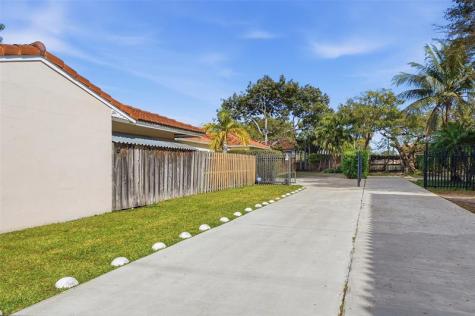 16921 SW 92nd Court Palmetto Bay FL 33157