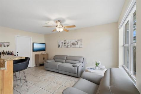 16921 SW 92nd Court Palmetto Bay FL 33157